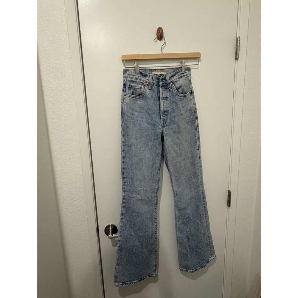 Levis Ribcage Bell Jeans Womens 24x30 Light Wash Excellent High Rise Flare Denim